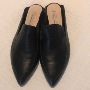 Chinese laundry cedar chest slip on